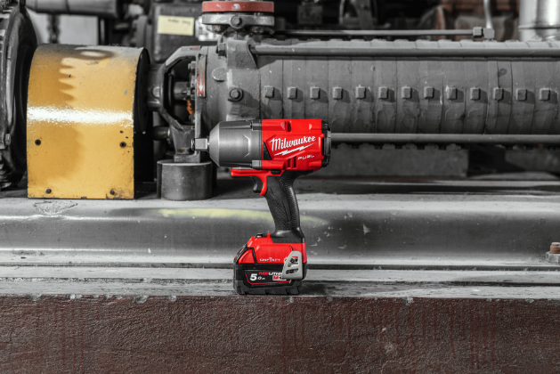 8E49193F 0EF9 4BF7 B099 DEC3EBEB6835 Cheie de impact ¾" ONE-KEY M18 FUEL, cuplu ridicat și inel de fixare | M18 ONEFHIWF34-502X | Milwaukee - Magazin Online Unilift Serv Cheie de impact ¾ Cheie de impact ¾" ONE-KEY M18 FUEL, cuplu ridicat și inel de fixare | M18 ONEFHIWF34-502X | Milwaukee - imagine 2